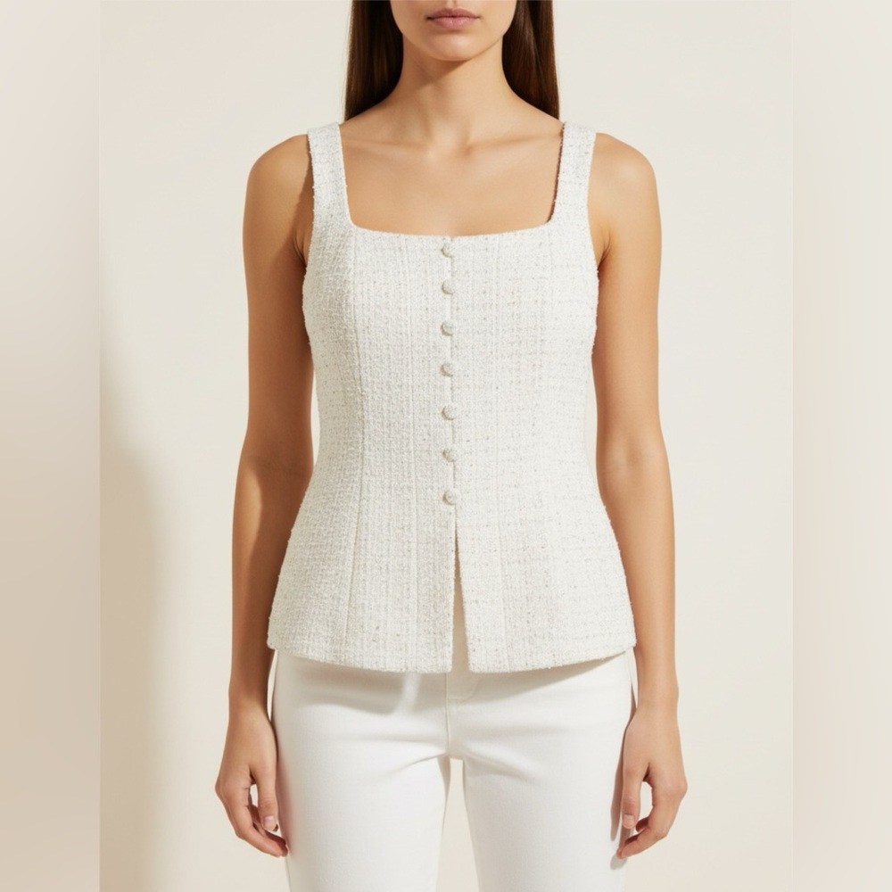 Host Pick! 💖🎊 Cream Sleeveless Sequin Top - Picture 2 of 6